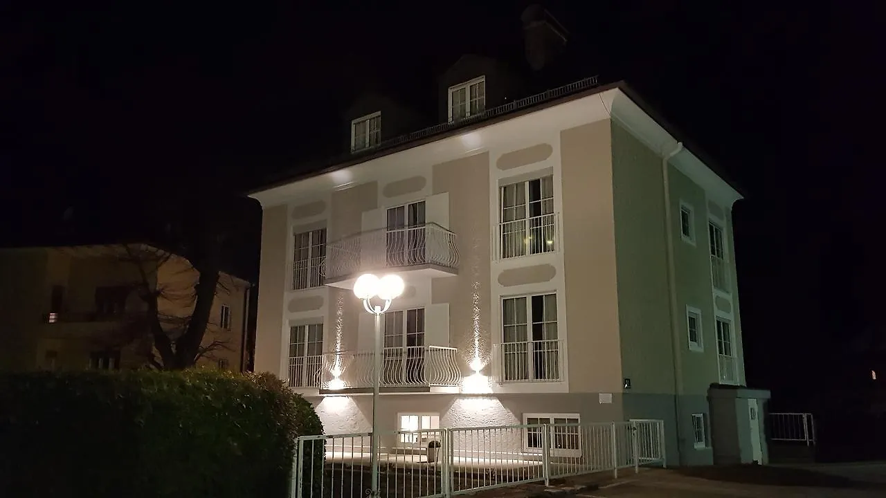 The Little Guesthouse Salzburg 3*,  Austria